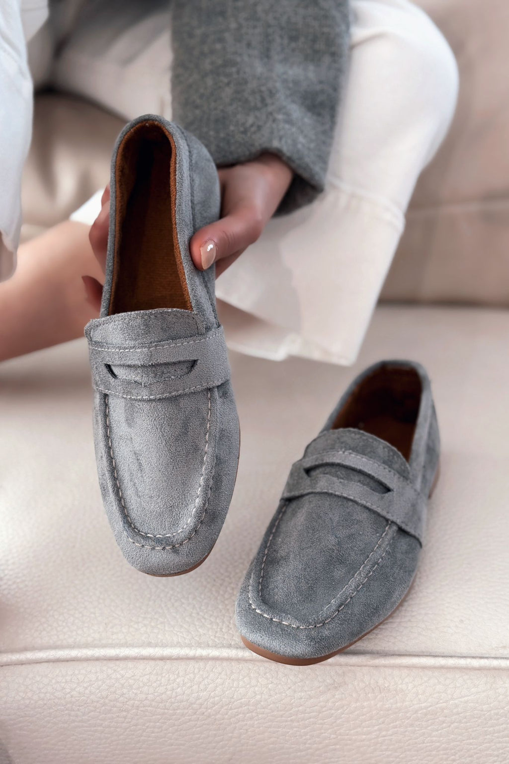 Orvino Gray Suede Women's Loafers