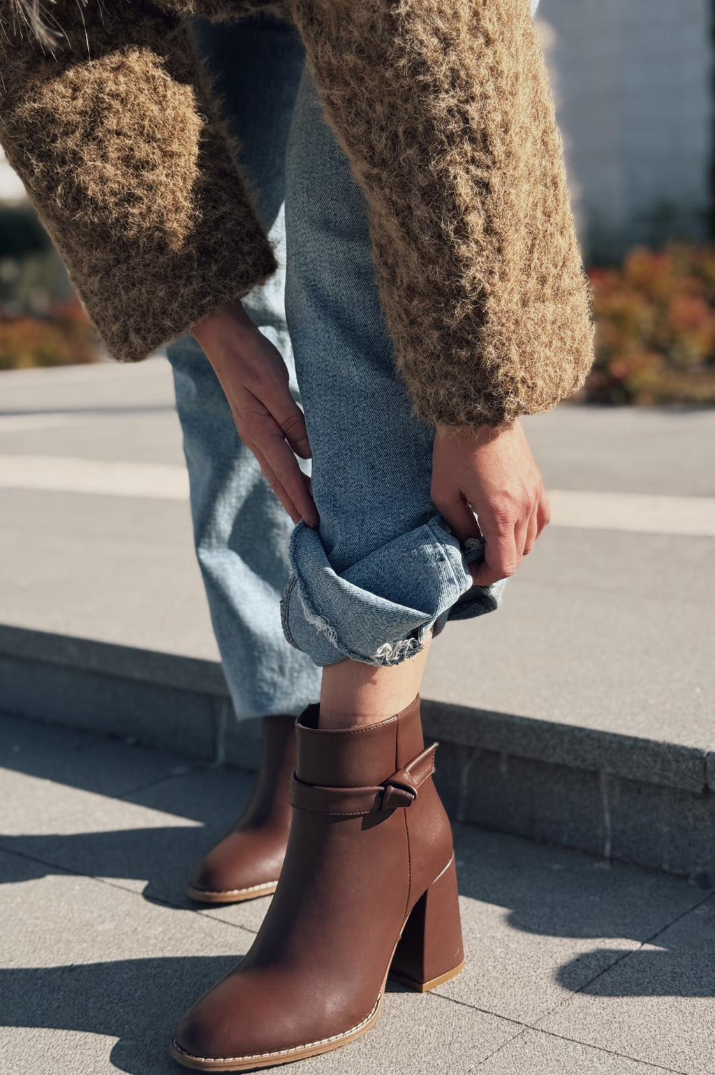 Oxsend Dark Brown Faux Leather Bow Detail Pumps Boots