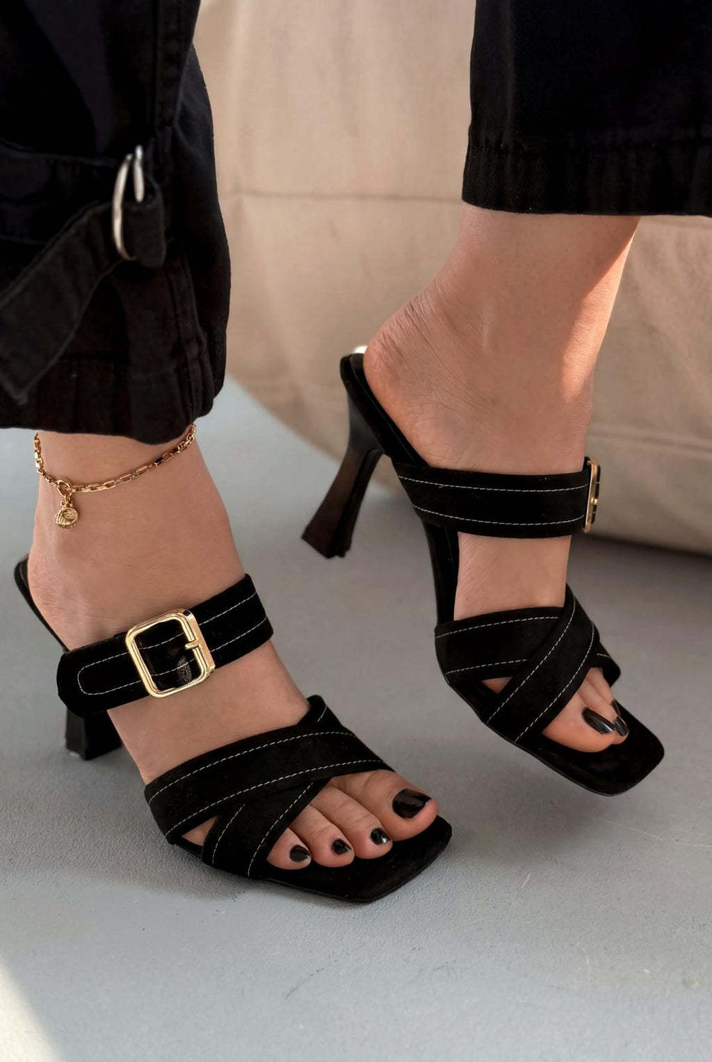 Norden Black Suede Women's Pumps Mule