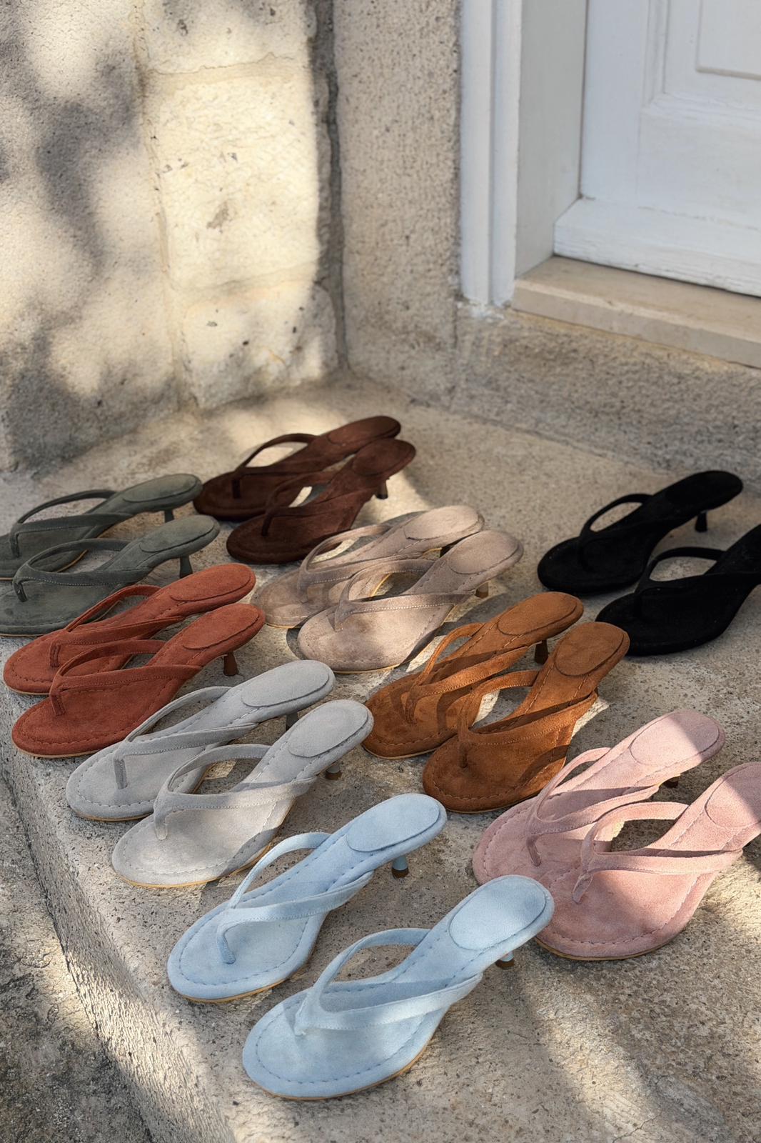 Arlene Khaki Suede Pumps