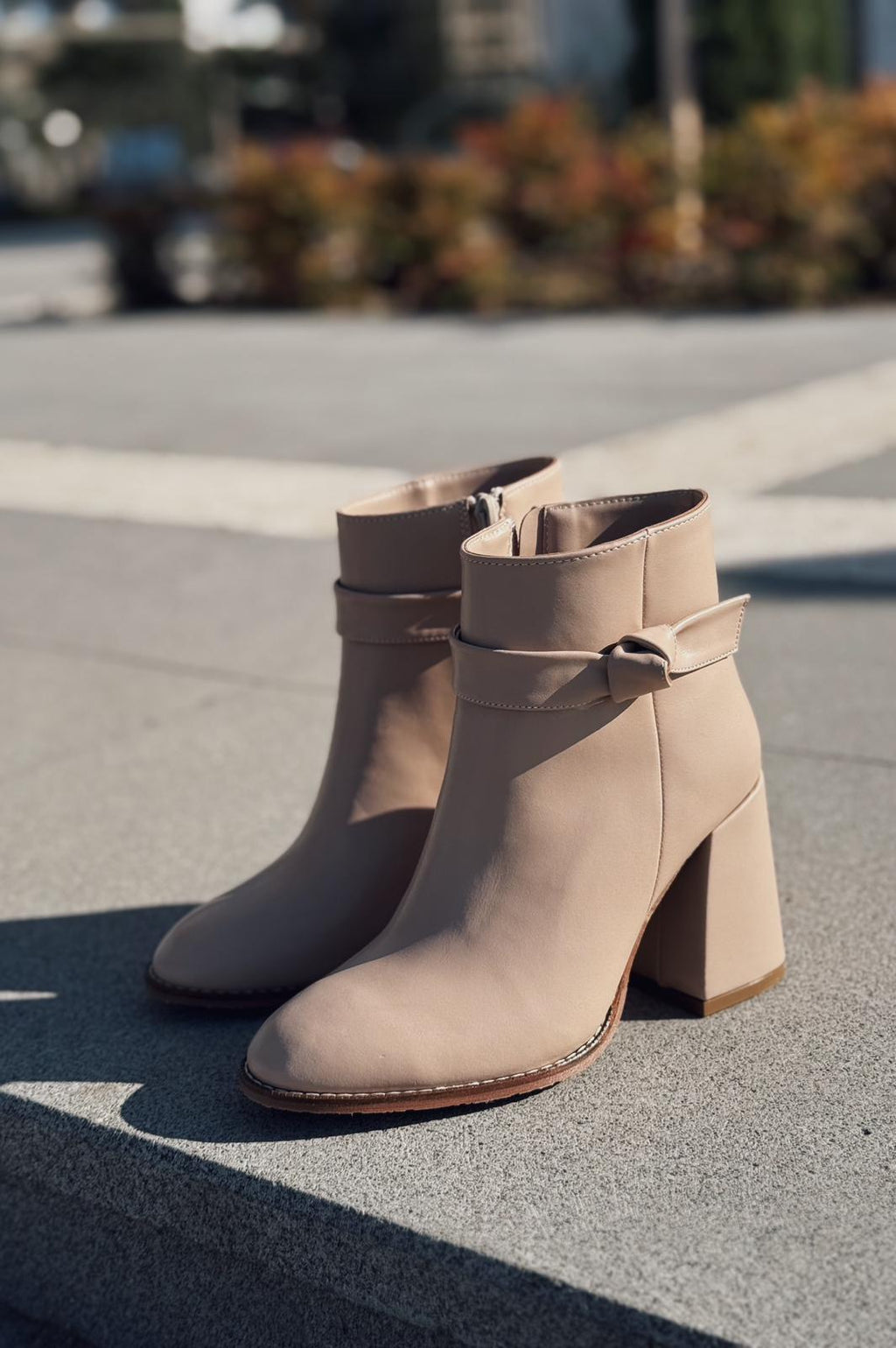 Oxsend Nude Faux Leather Bow Detail Pumps Boots