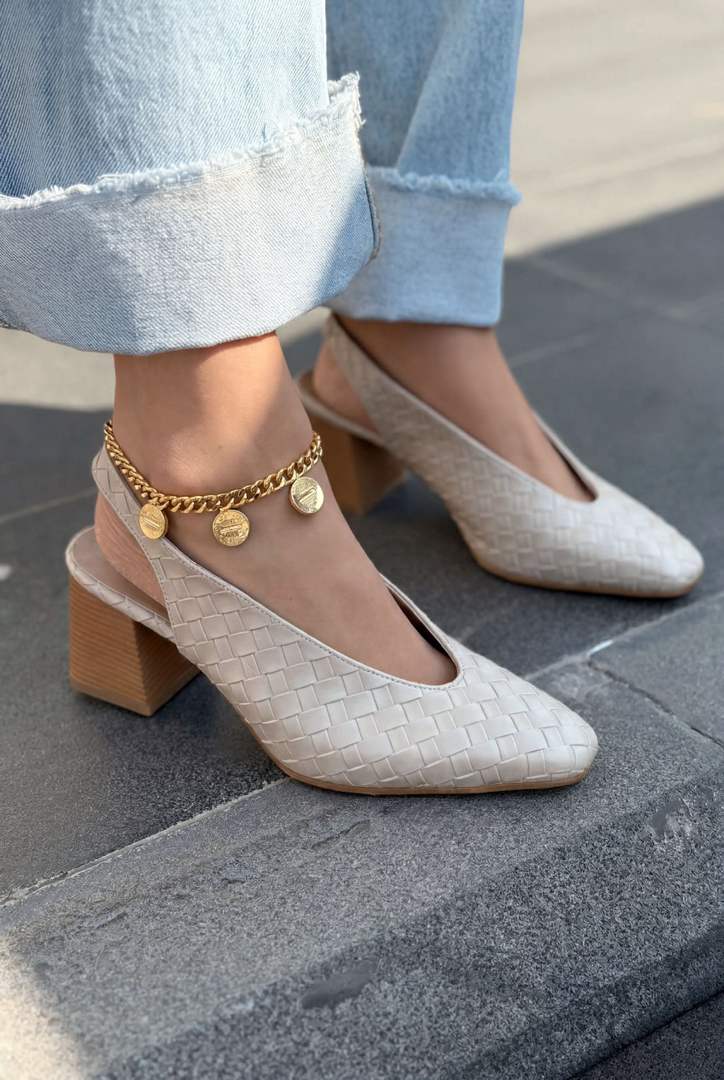 Meladina Beige Woven Pattern Faux Leather Women's Pumps