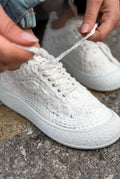 Sarrin White Knit Women's Sneakers