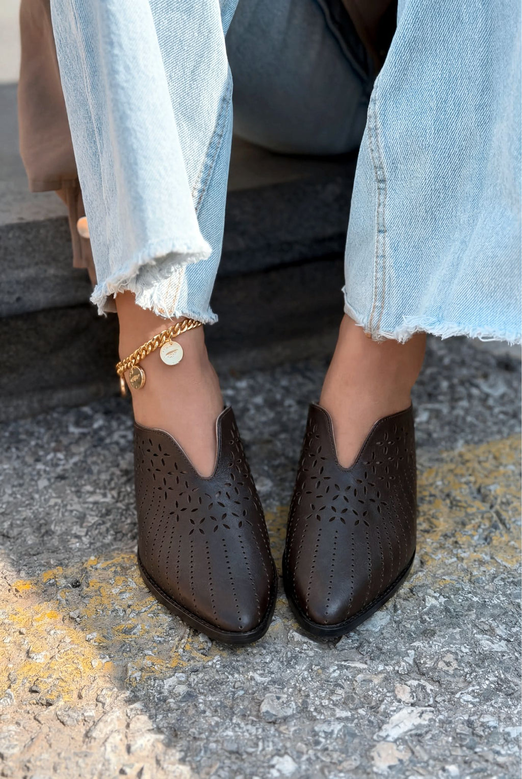Noravina Genuine Leather Brown Pumps