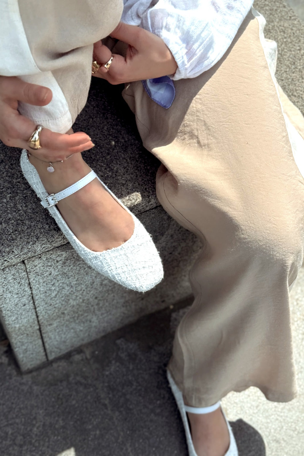 Edwons White Tweed Pattern Women's Flats