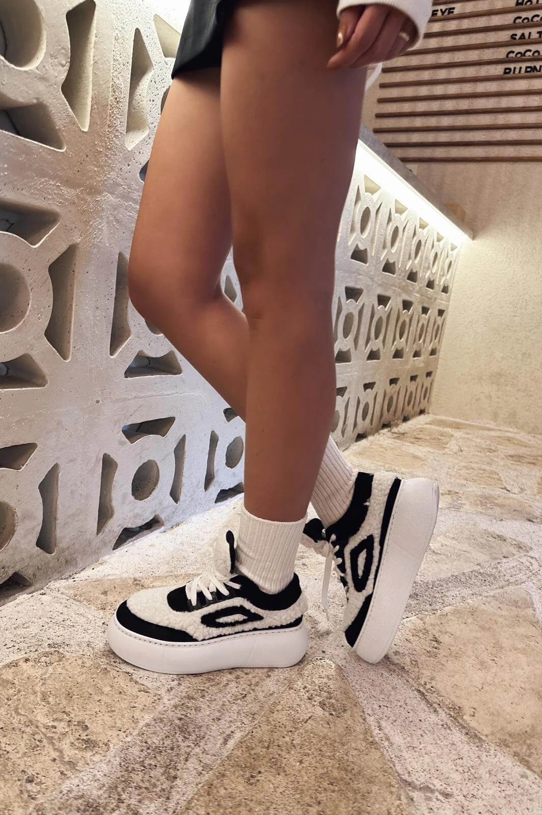 Poffy Black-White Faux Fur Chunky Sole Women's Sneakers