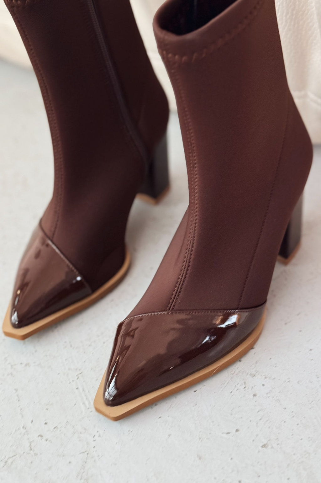 Mivora Stretch Dark Brown Women's Boots