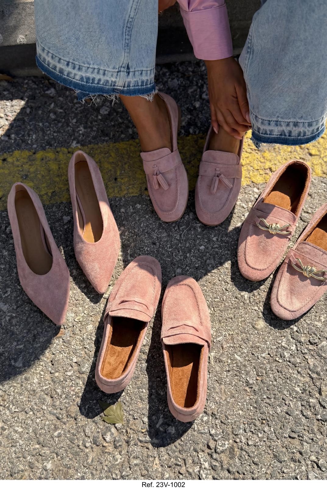 Avelis Women's Loafer Blush Suede Bow Detail
