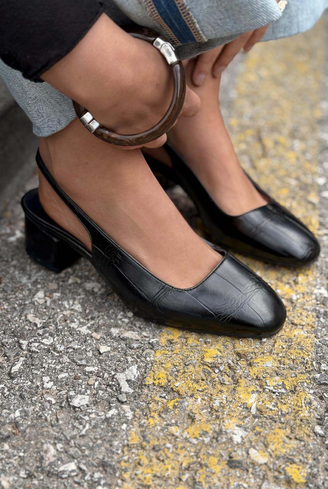 Solen Black Faux Leather Women's Mary Jane