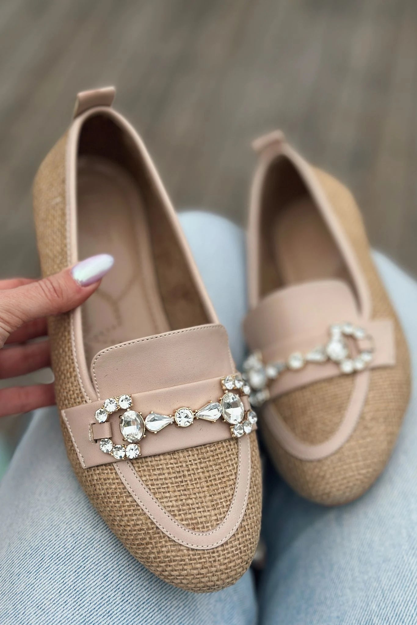Pore Beige Raffia Stone Detail Women's Loafers