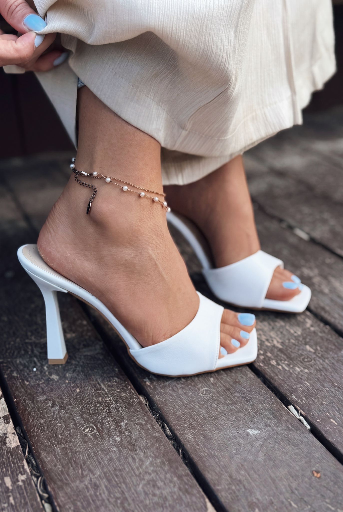 Sorel White Faux Leather Women's Pumps Mule