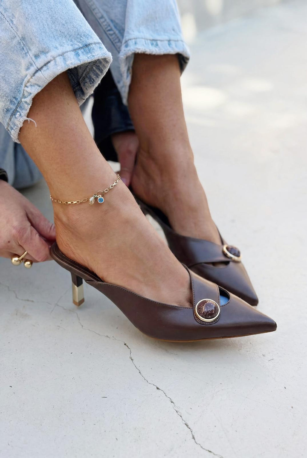 Delvor Light Brown Faux Leather Pumps