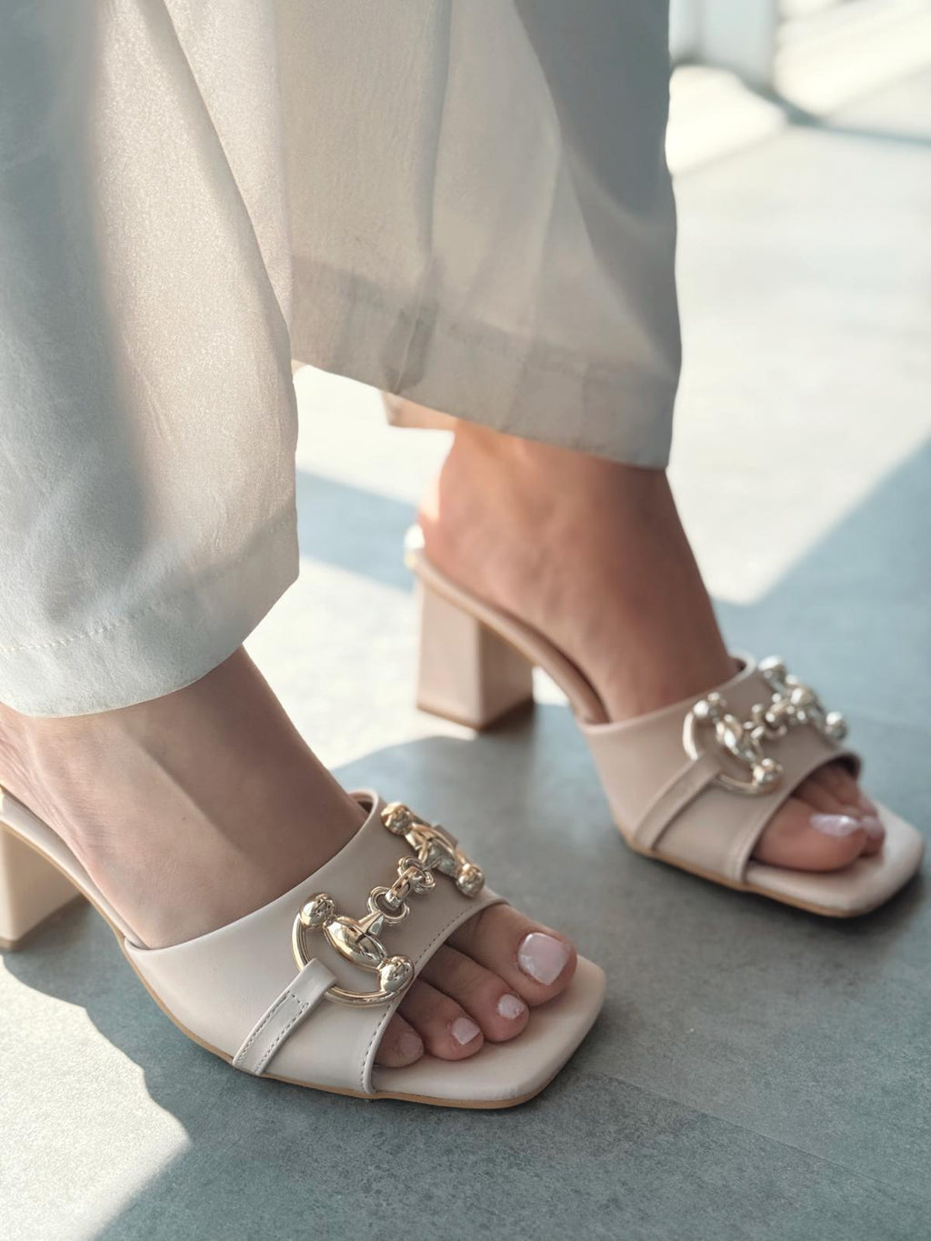 Sorey Beige Faux Leather Buckle Block Heel Mules