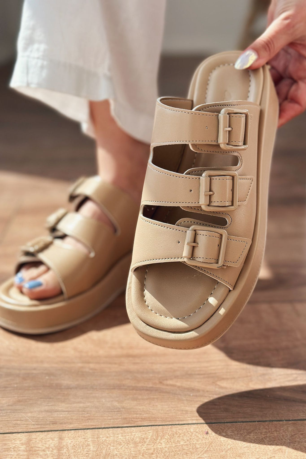 Bertix Nude Faux Leather Buckle Detail Women's Slides