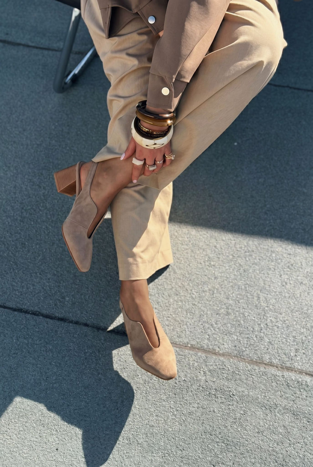 Pelora Taupe Suede Women's Pumps