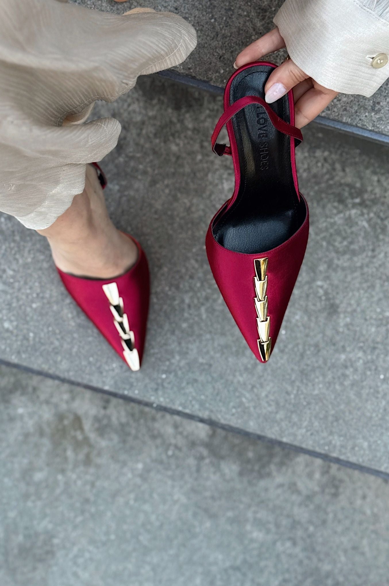 Jaylen Bordeaux Satin Women's Pumps