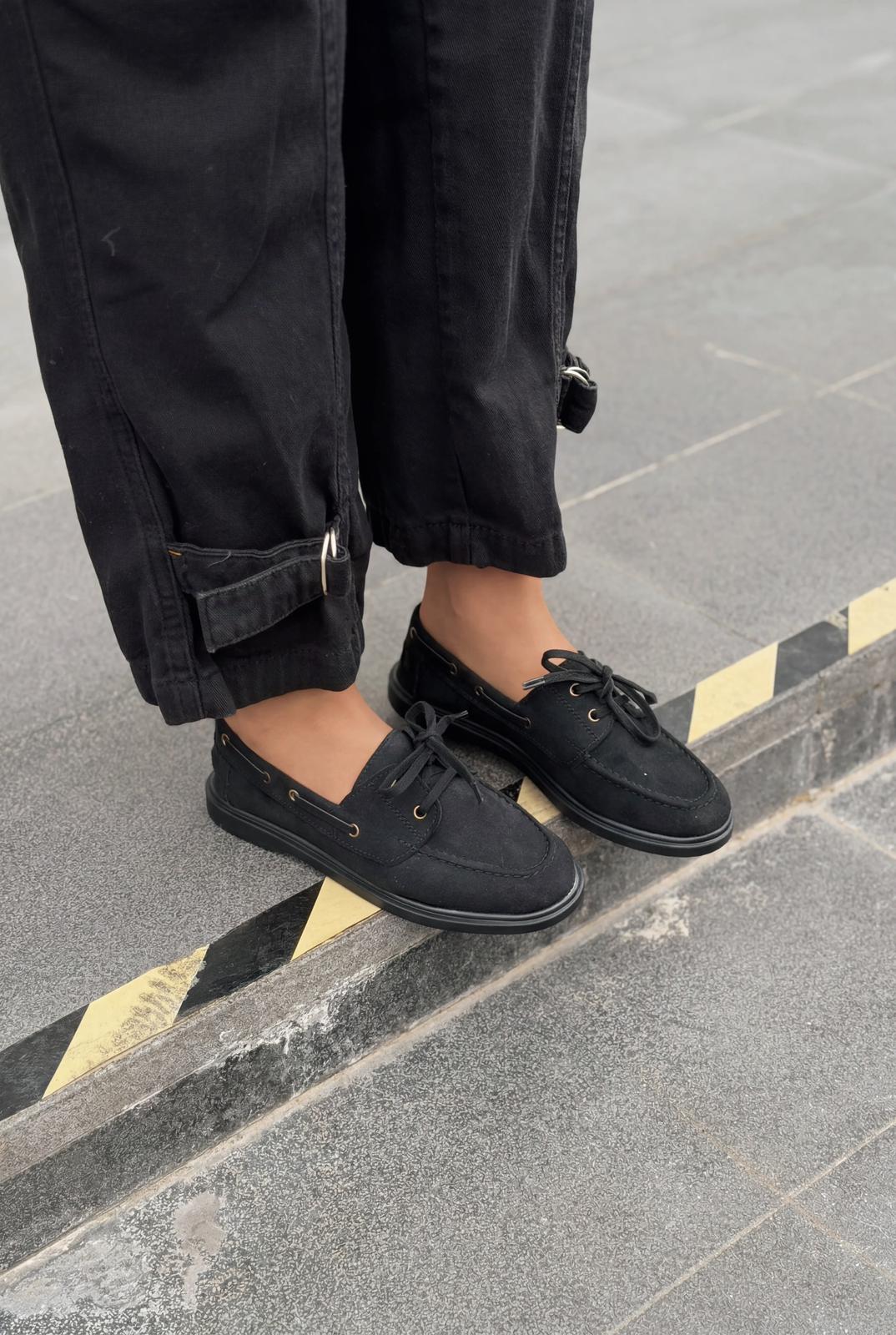 Morin Black Suede Women's Oxford Shoes