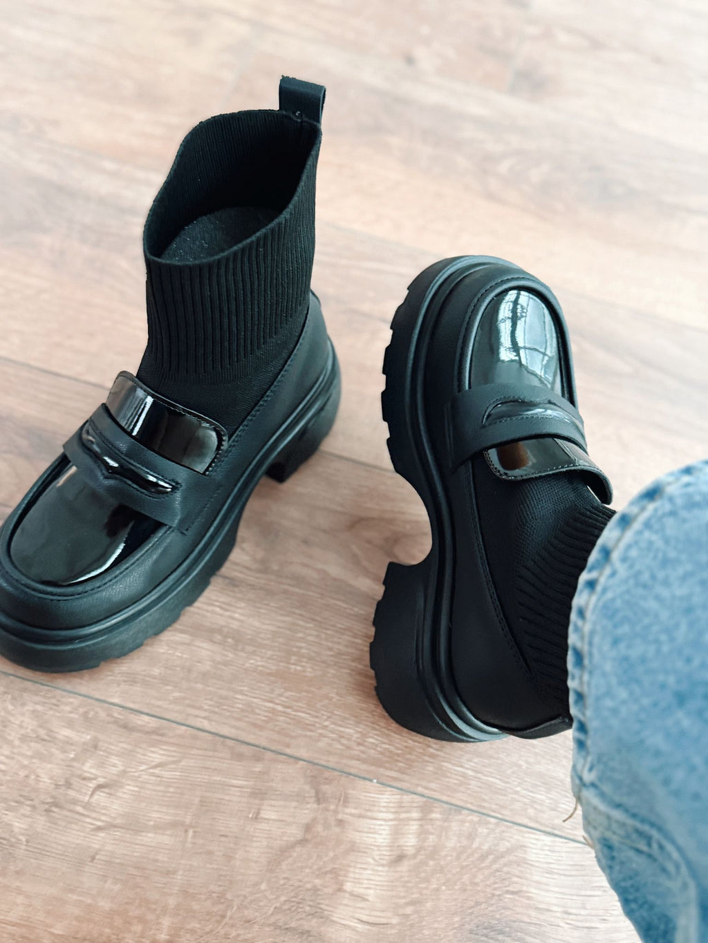 Celora Black Knit Women's Chunky Sole Boots