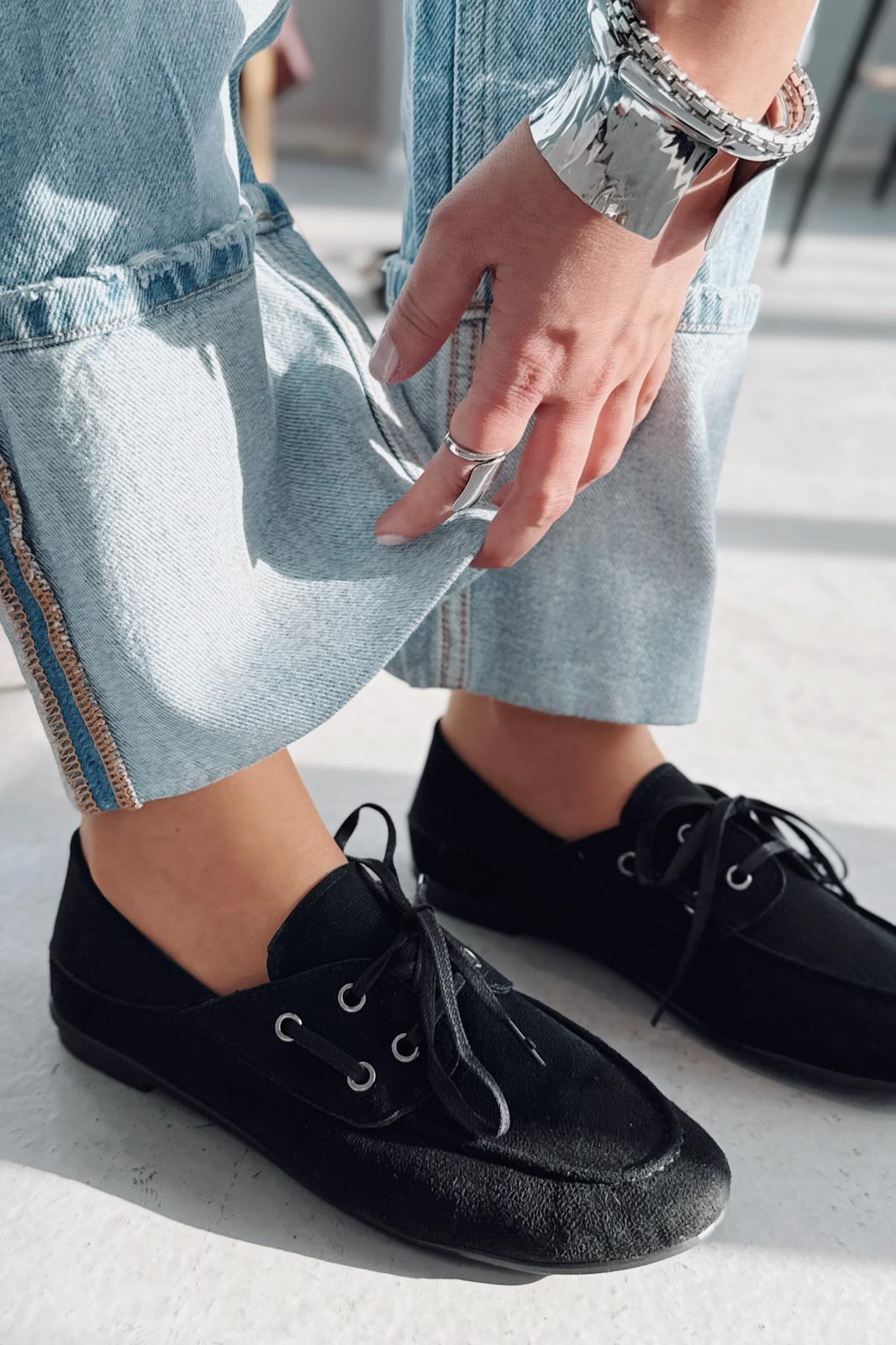 Maltra Black Suede Women's Oxford Shoes