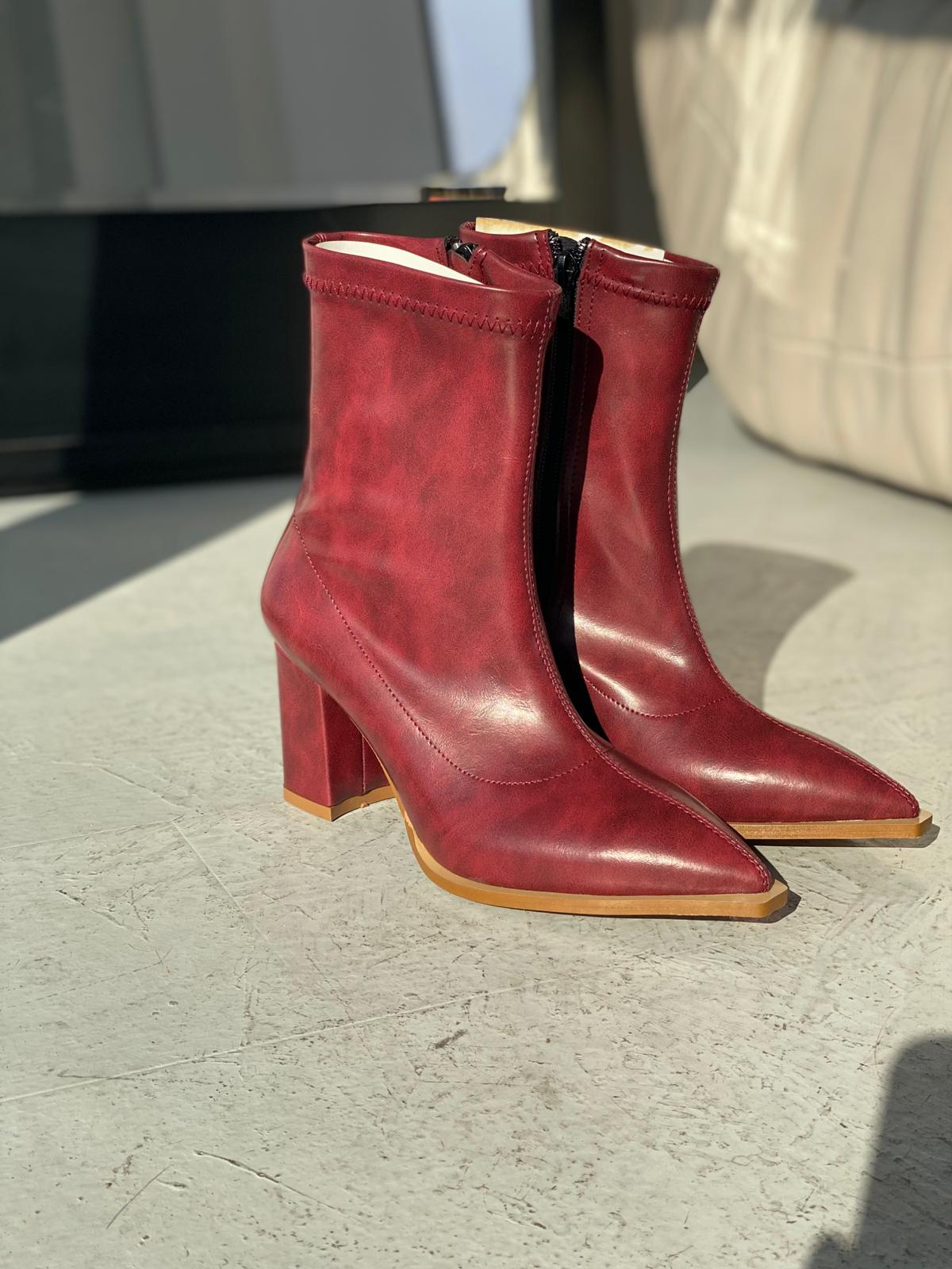 Selvora Bordeaux Faux Leather Women's Boots