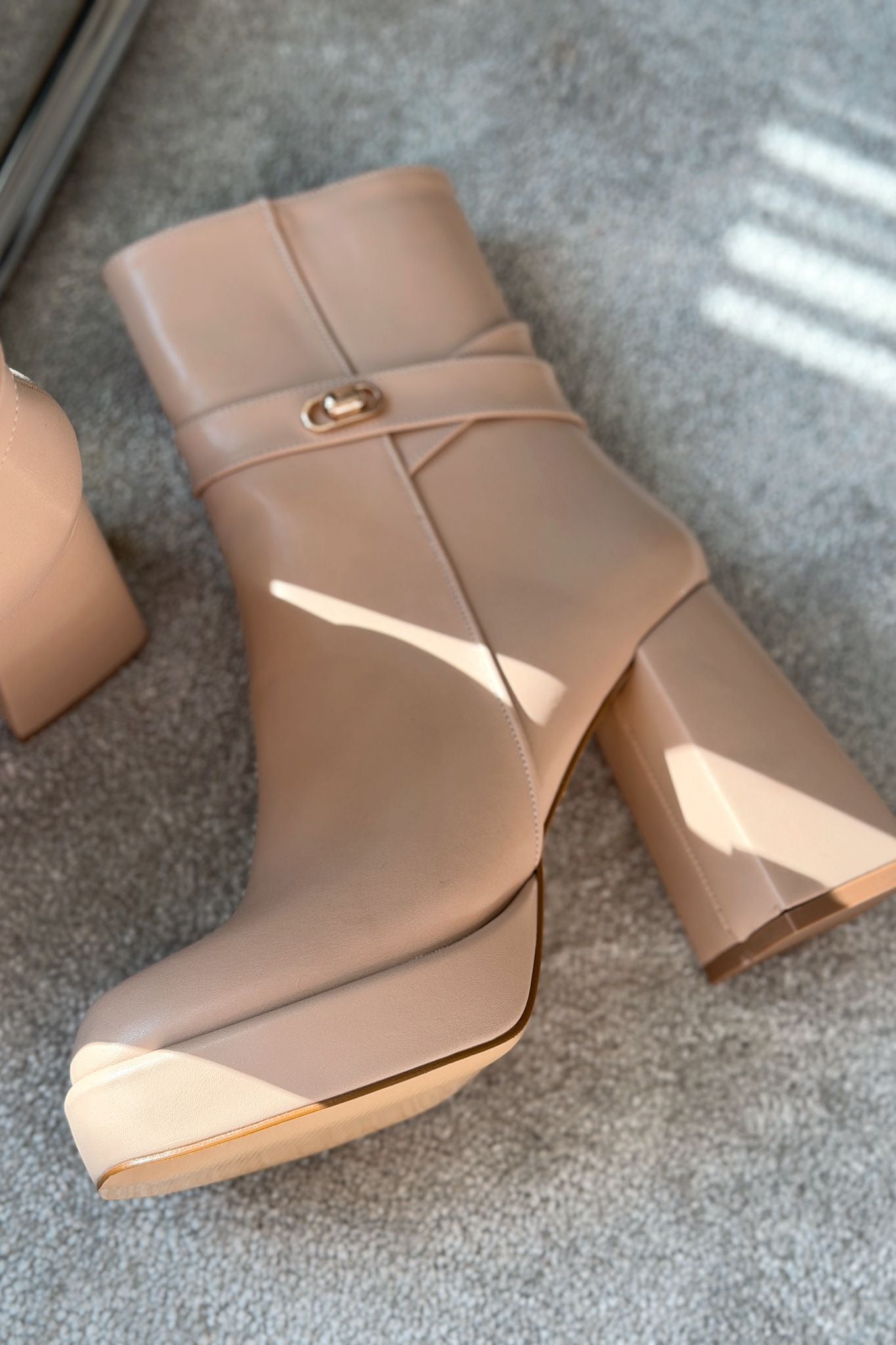 Xeniar Beige Faux Leather Platform Pumps with Zipper & Buckle Women's Boots