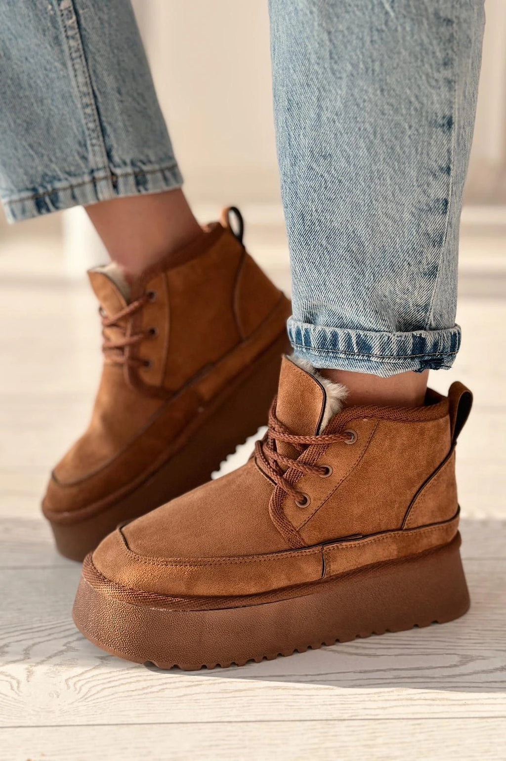 Porinta Lace-Up Chunky Sole Women's Boots Tan