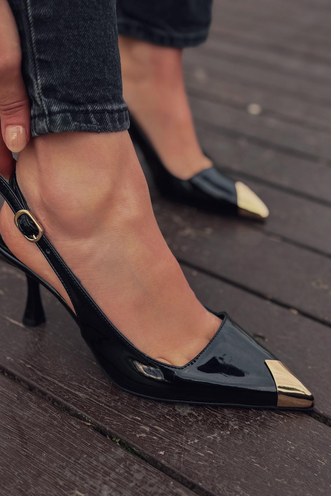 Caligo Black Patent Faux Leather Women's Stilettos