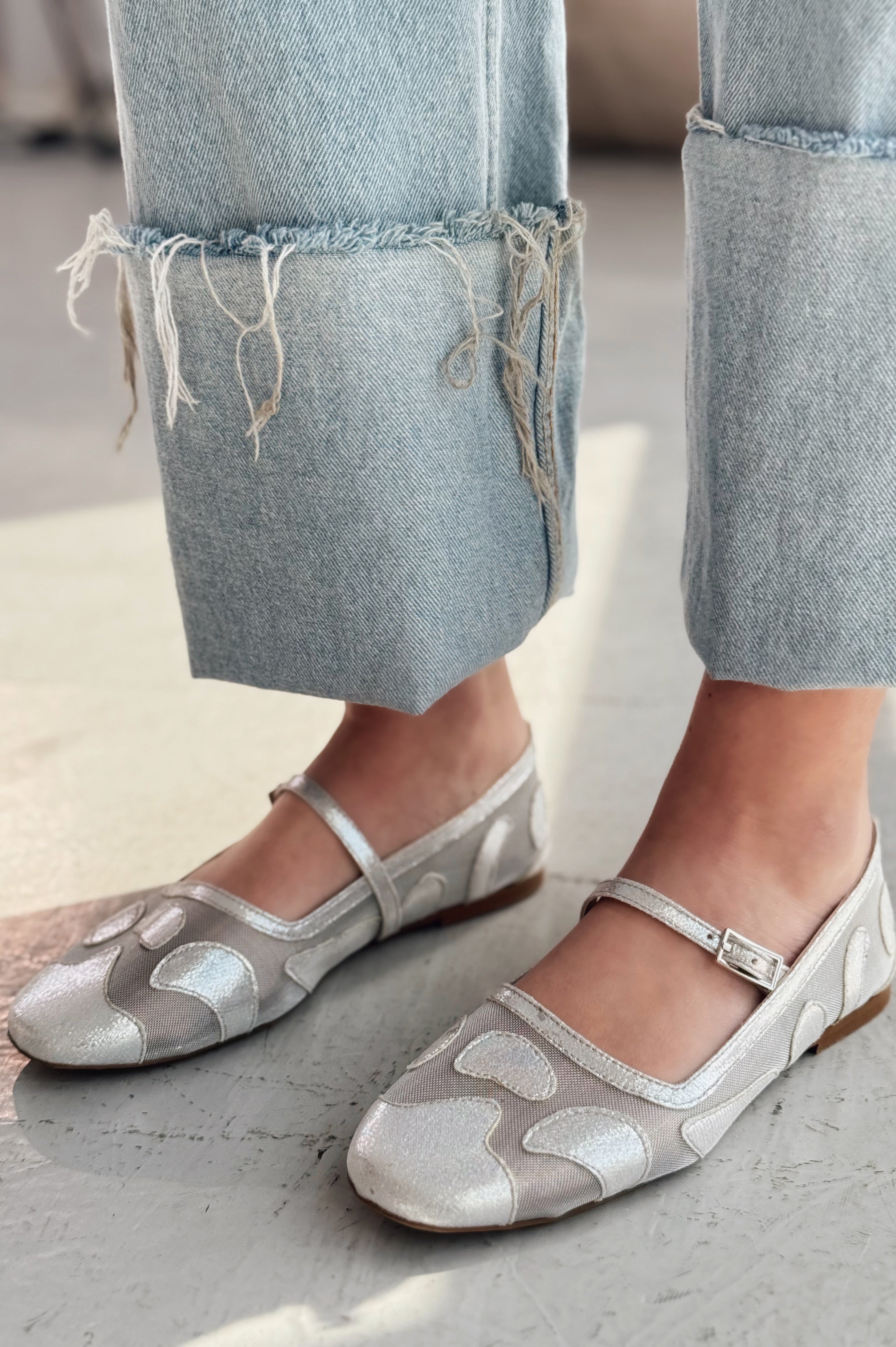 Sartil Metallic Grey Tulle Embroidered Women's Flats
