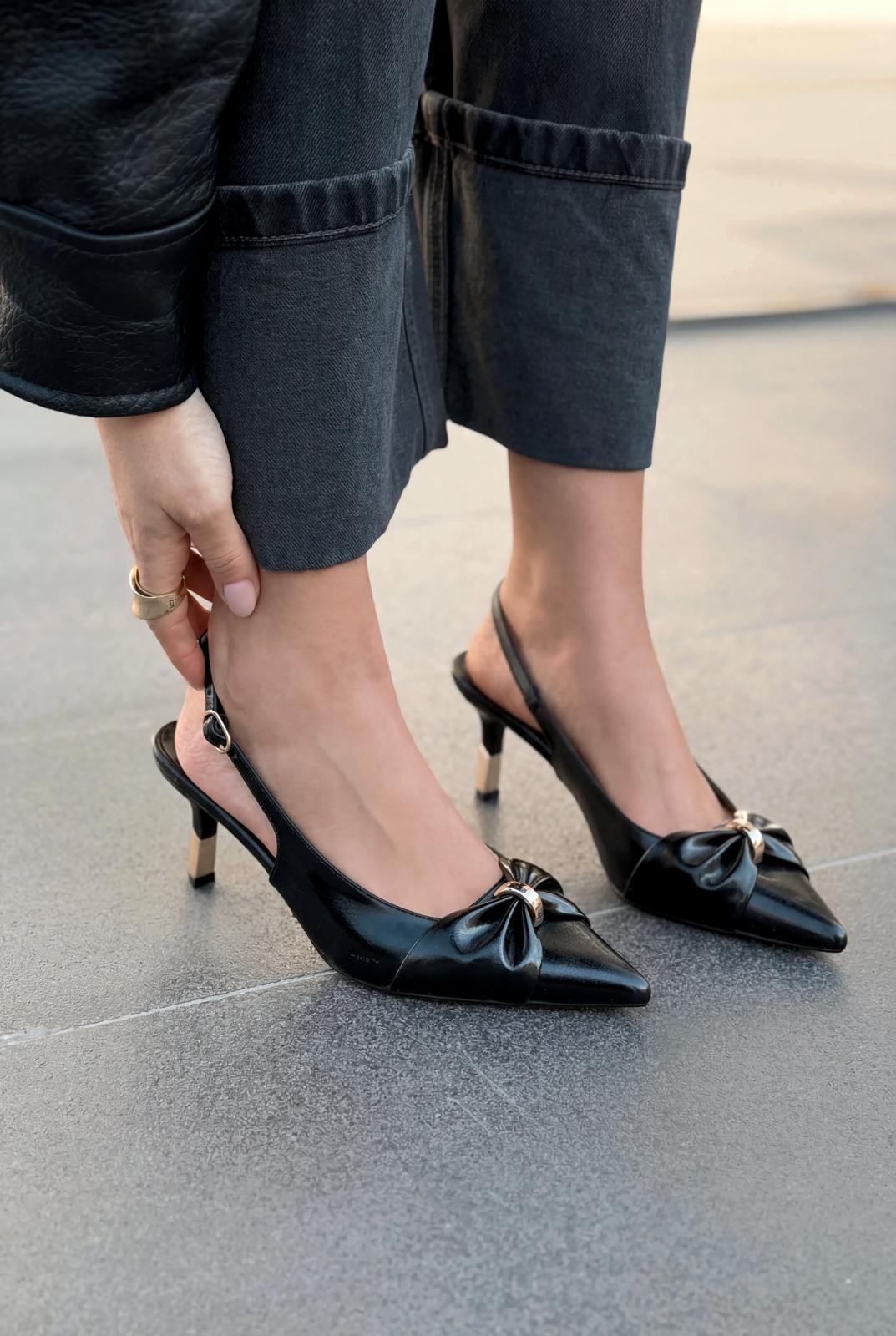 Lorvani Black Faux Leather Women's Stilettos