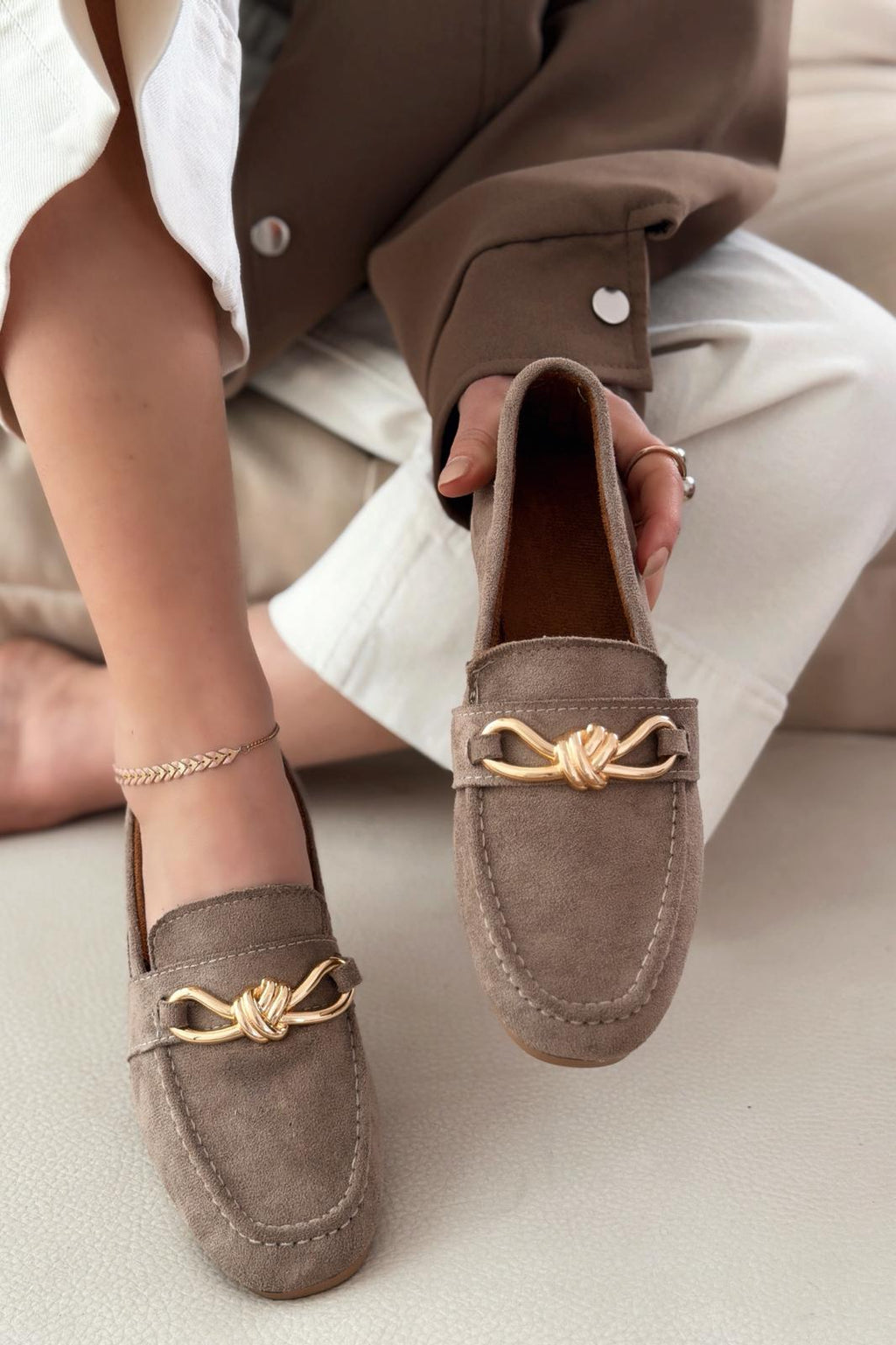 Avelis Taupe Suede Bow Detail Women's Loafers