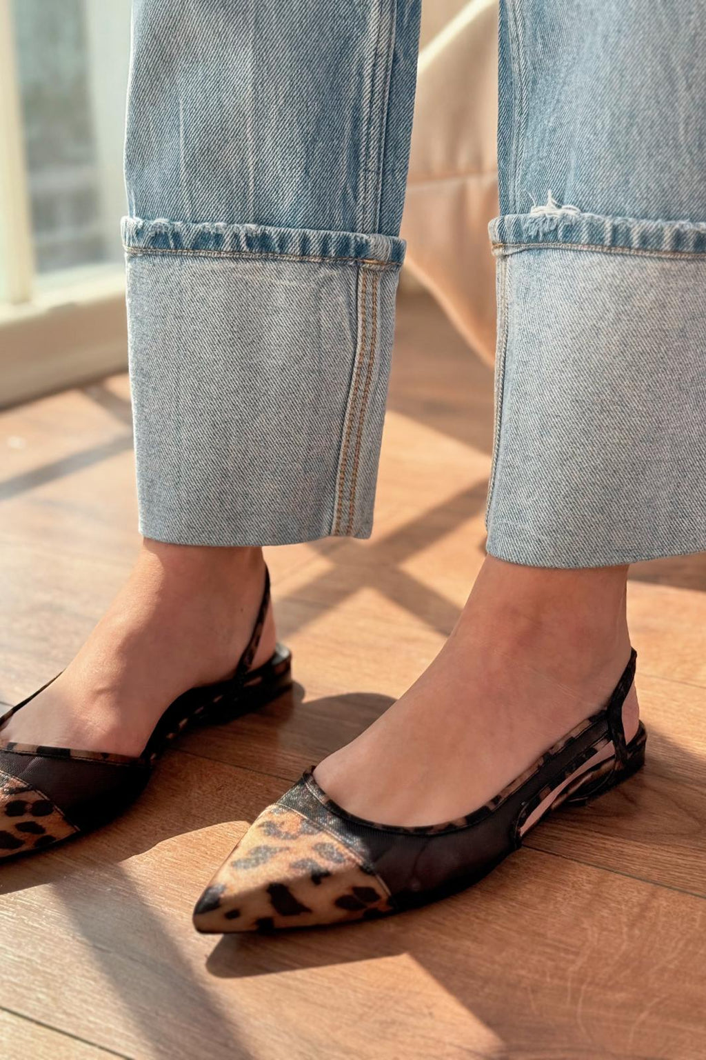 Wonels Leo Pattern Satin Mesh Women's Flats