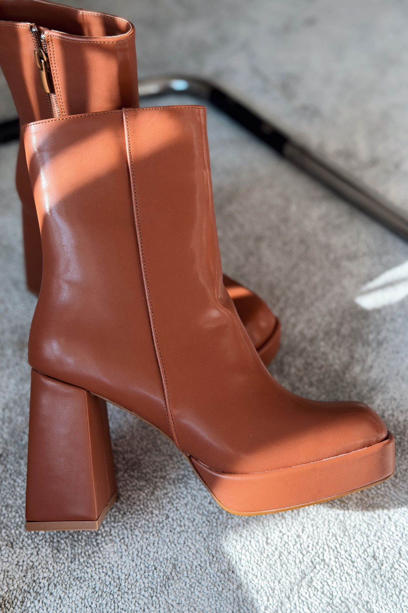 Rivoks Tan Faux Leather Platform Pumps Boots