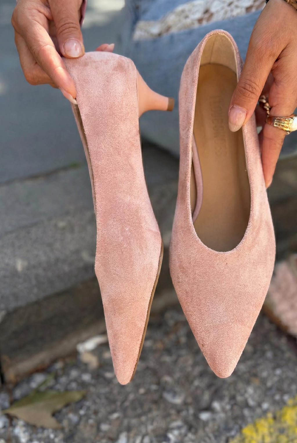 Seranis Powder Suede Genuine Leather Stiletto