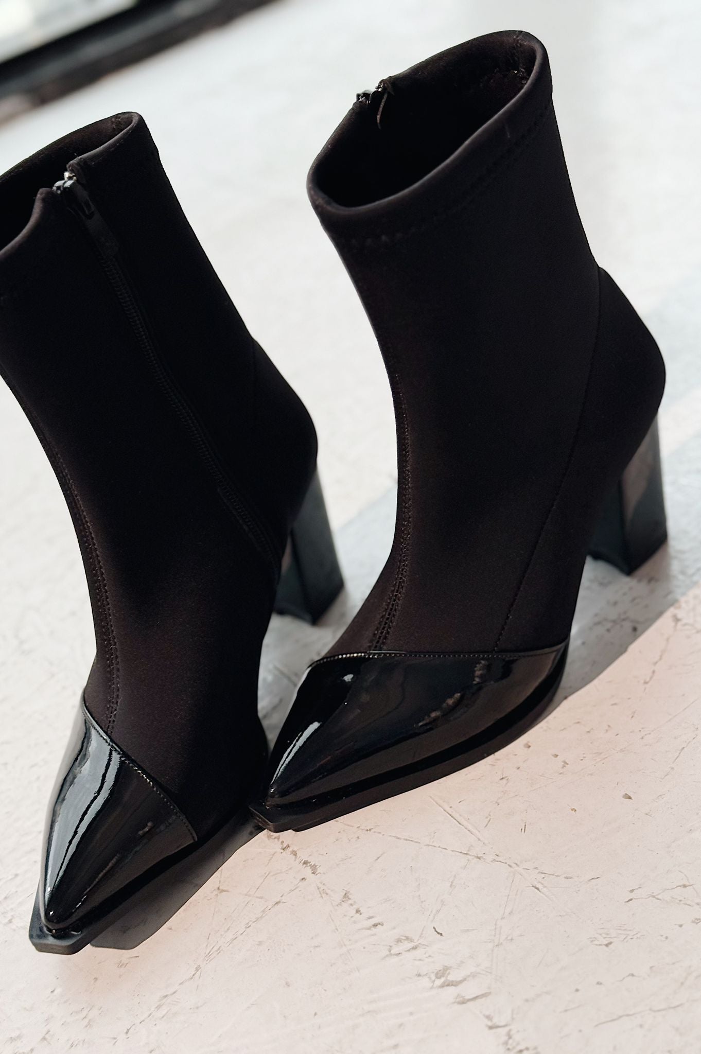 Mivora Stretch Black Women's Boots