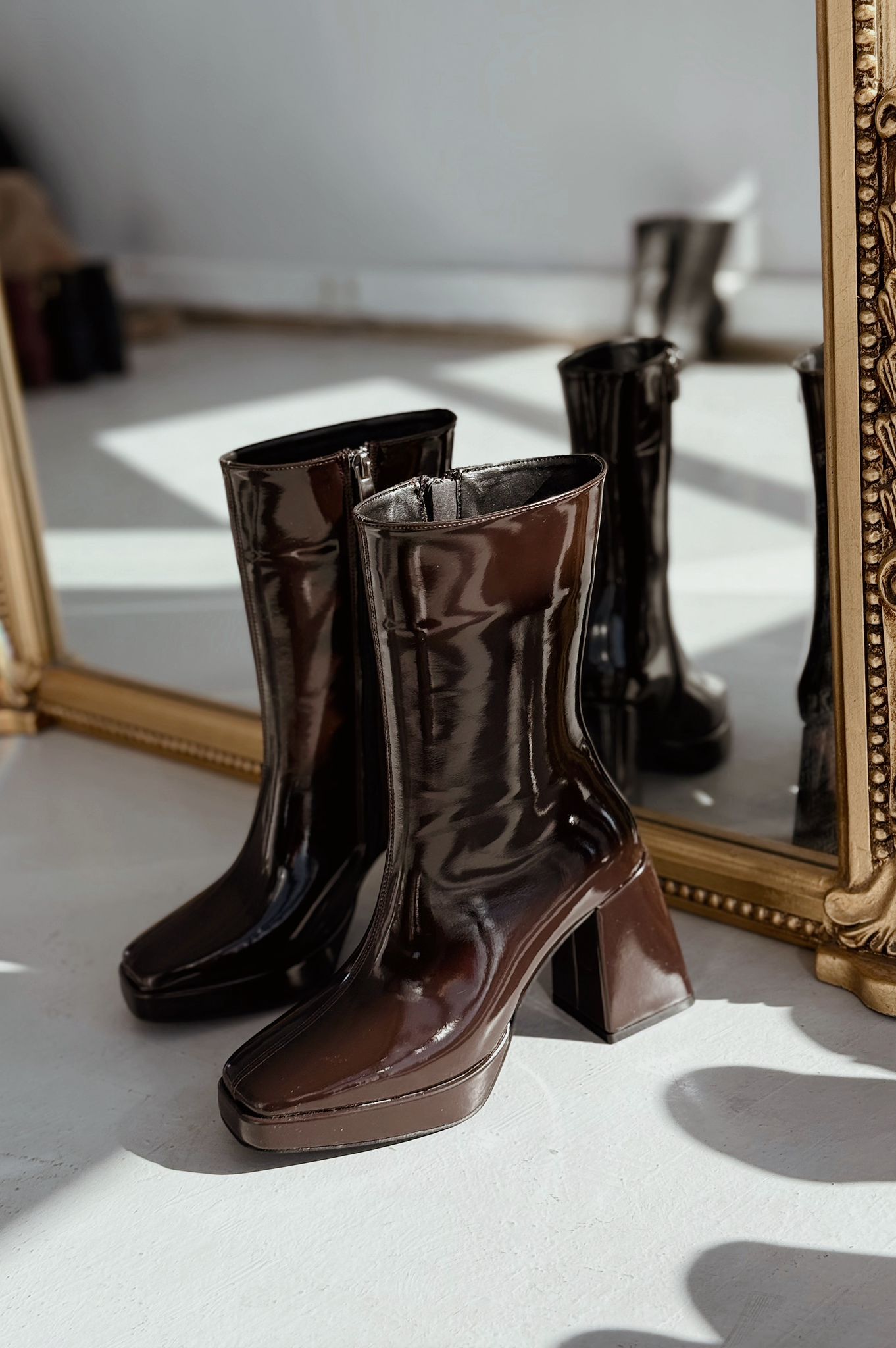 Polinca Patent Faux Leather Platform Dark Brown Women's Boots