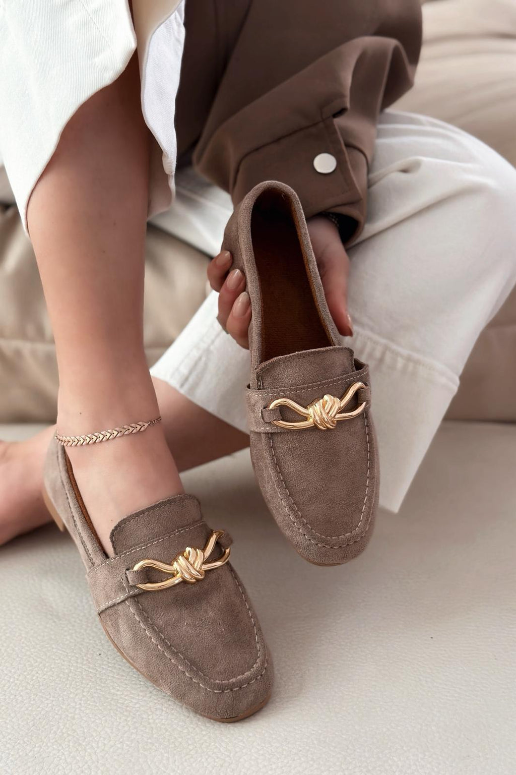 Avelis Taupe Suede Bow Detail Women's Loafers