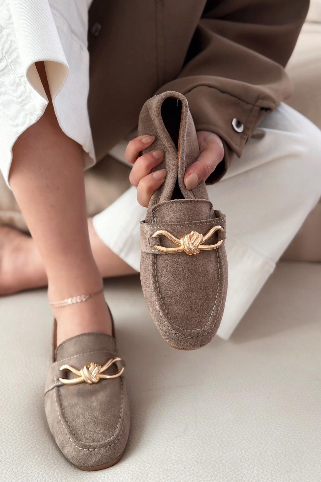 Avelis Taupe Suede Bow Detail Women's Loafers