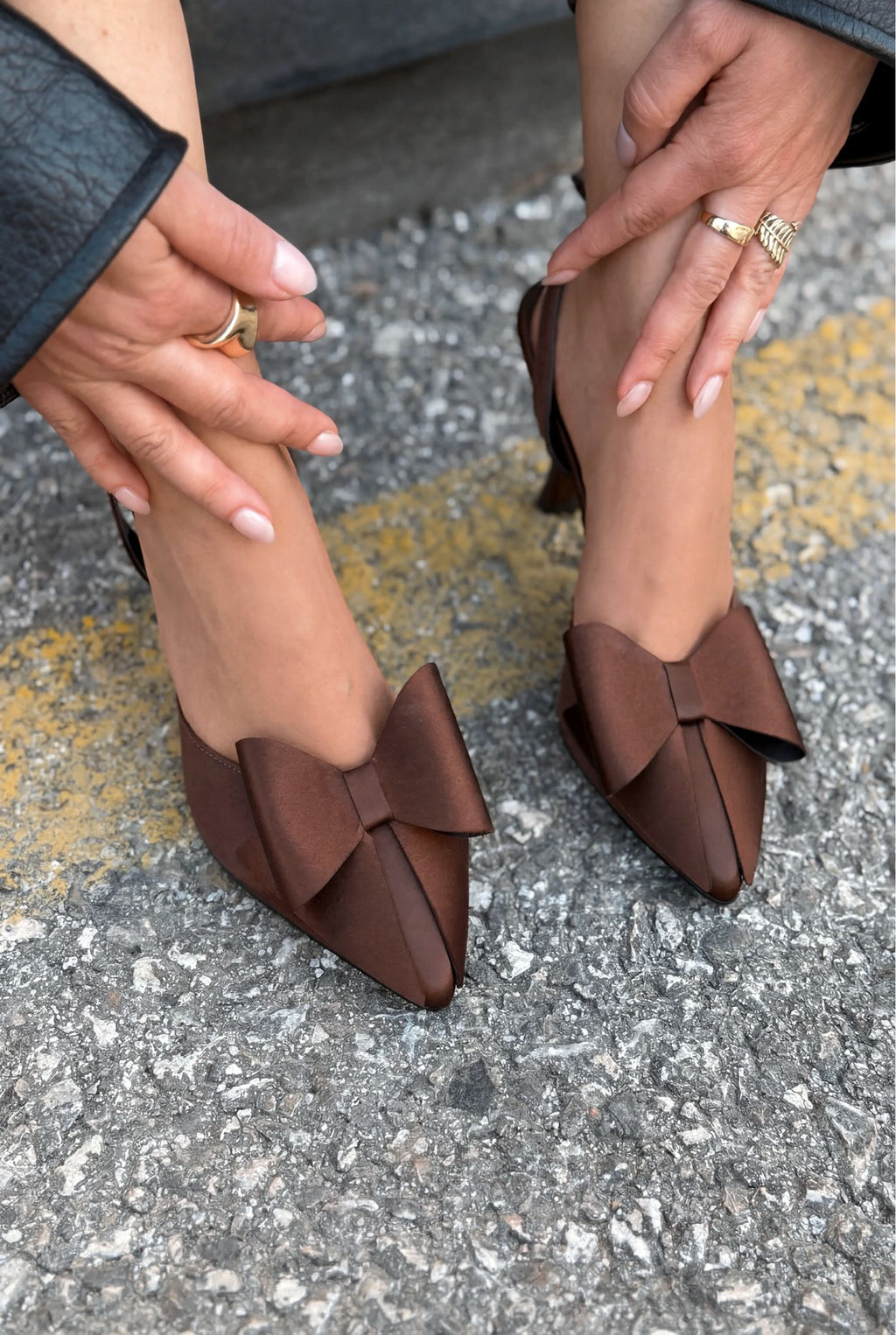 Mora Light Brown Satin Bow Detail Women's Pumps