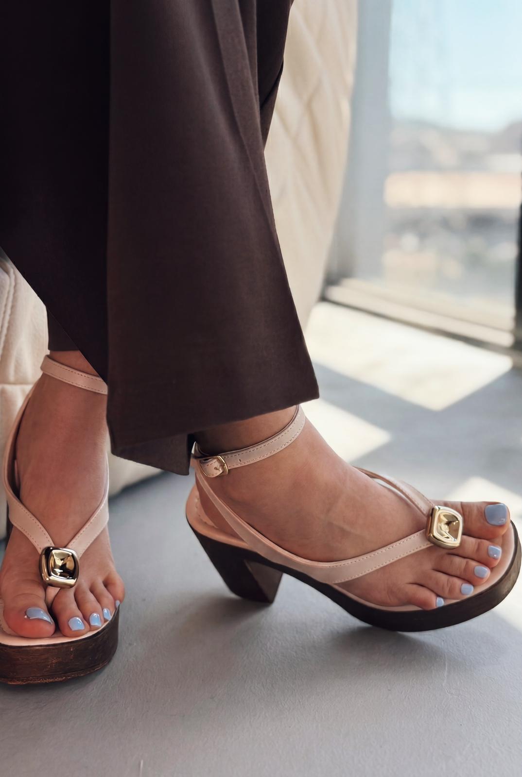 Solric Beige Faux Leather Women's Platform Pumps Sandals