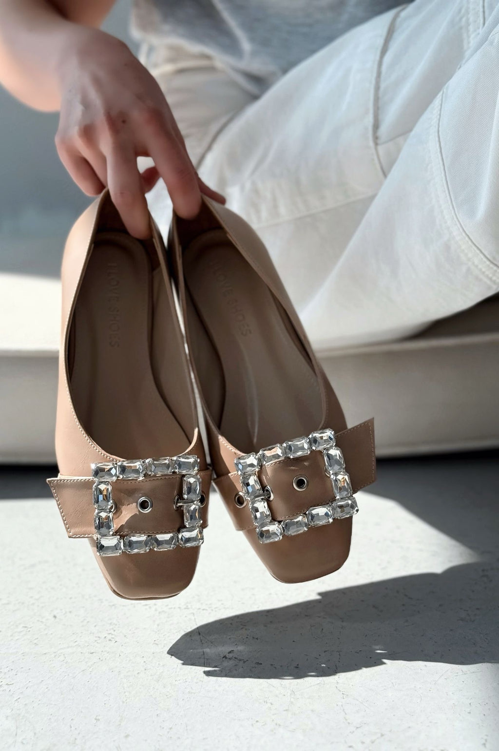 Woned Nude Faux Leather Crystal Detail Women's Flats