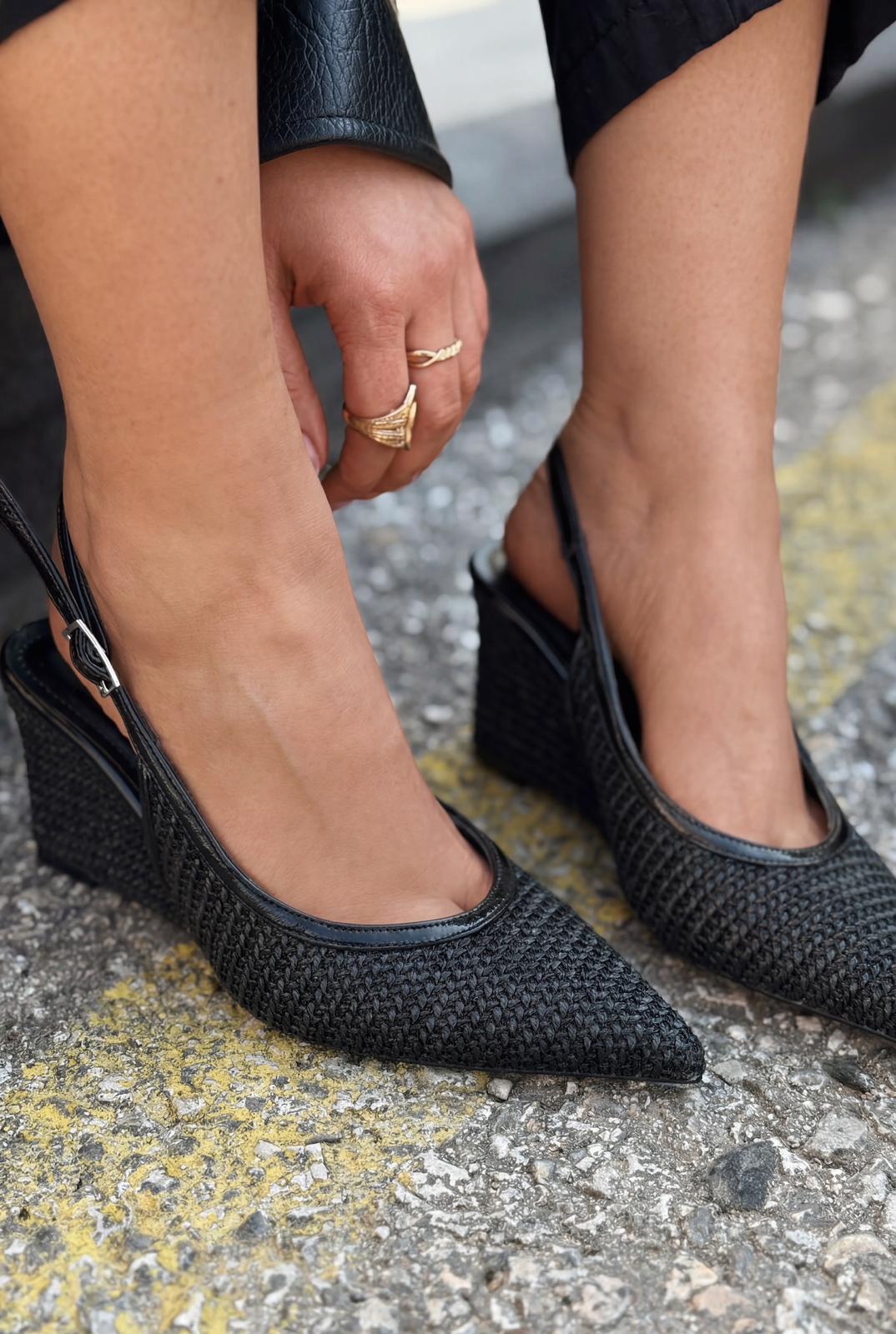 Solthera Black Woven Women's Stilettos