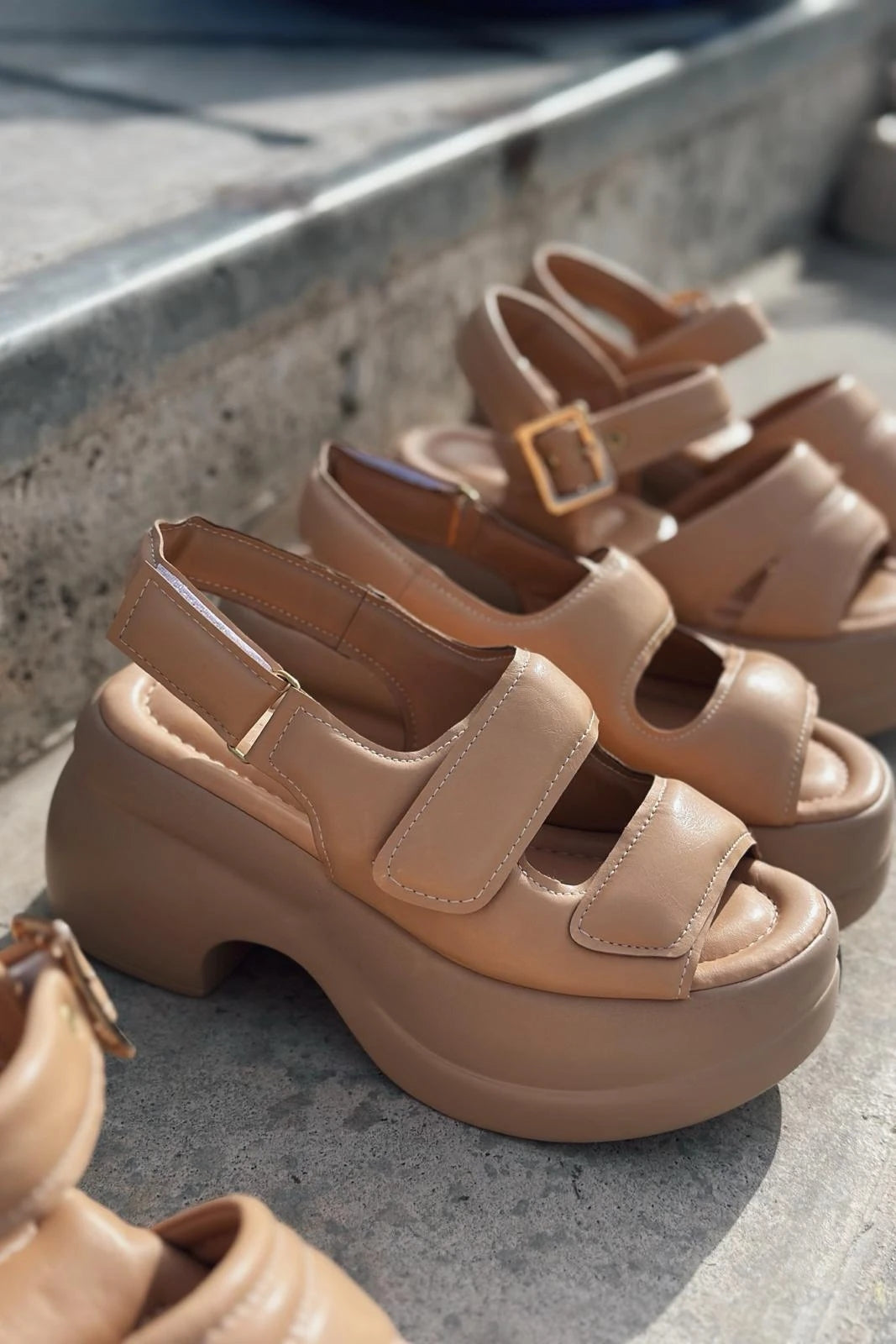 Mogres Nude Faux Leather Velcro Platform Women's Sandals