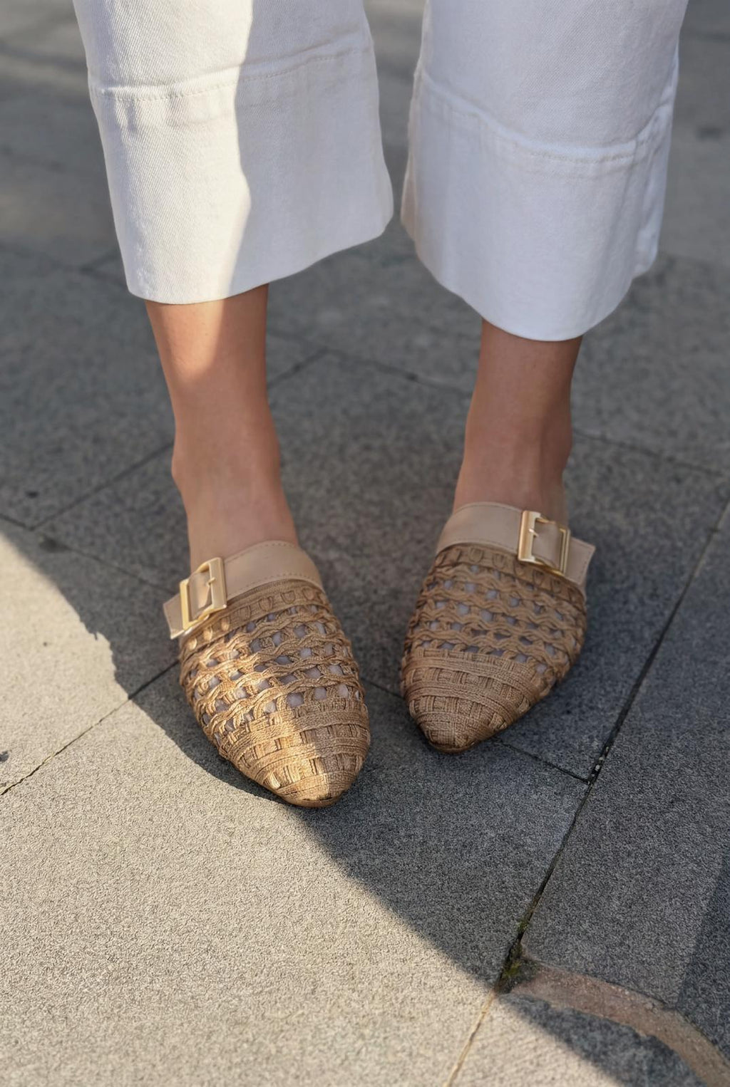Bravon Women's Mules Beige Faux Leather