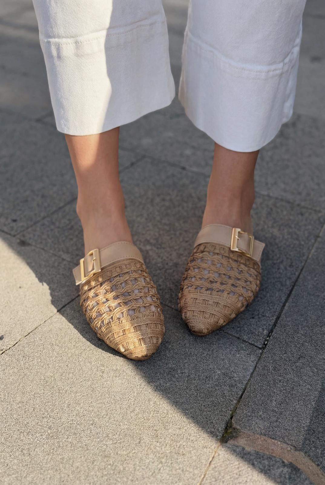 Bravon Women's Mules Beige Faux Leather
