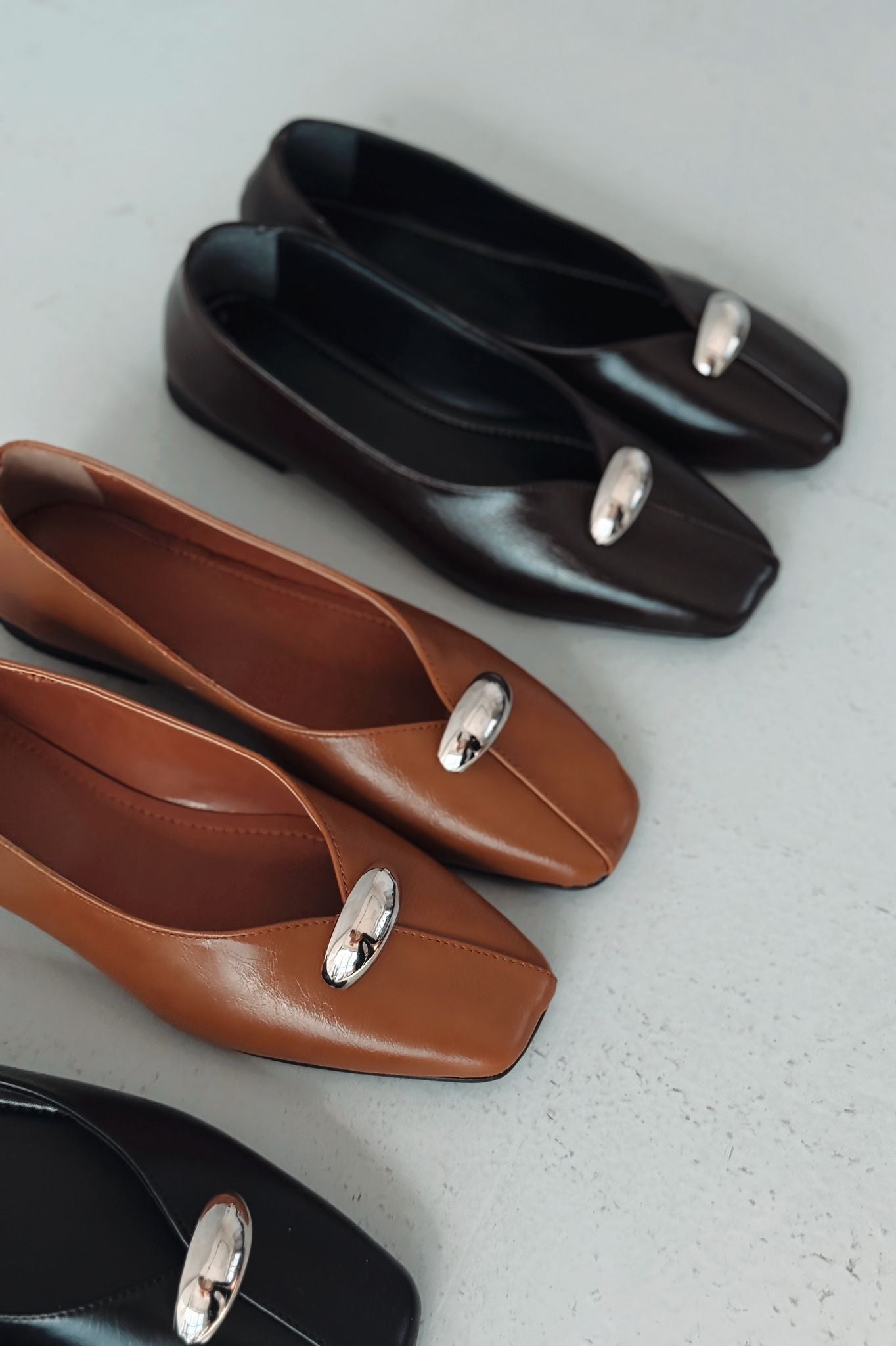 Tormel Dark Brown Faux Leather Women's Flats