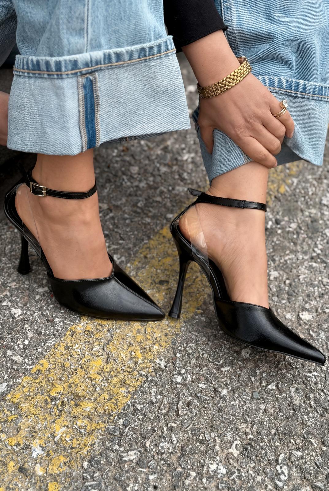 Rovire Black Crinkle Faux Leather Women's Stilettos