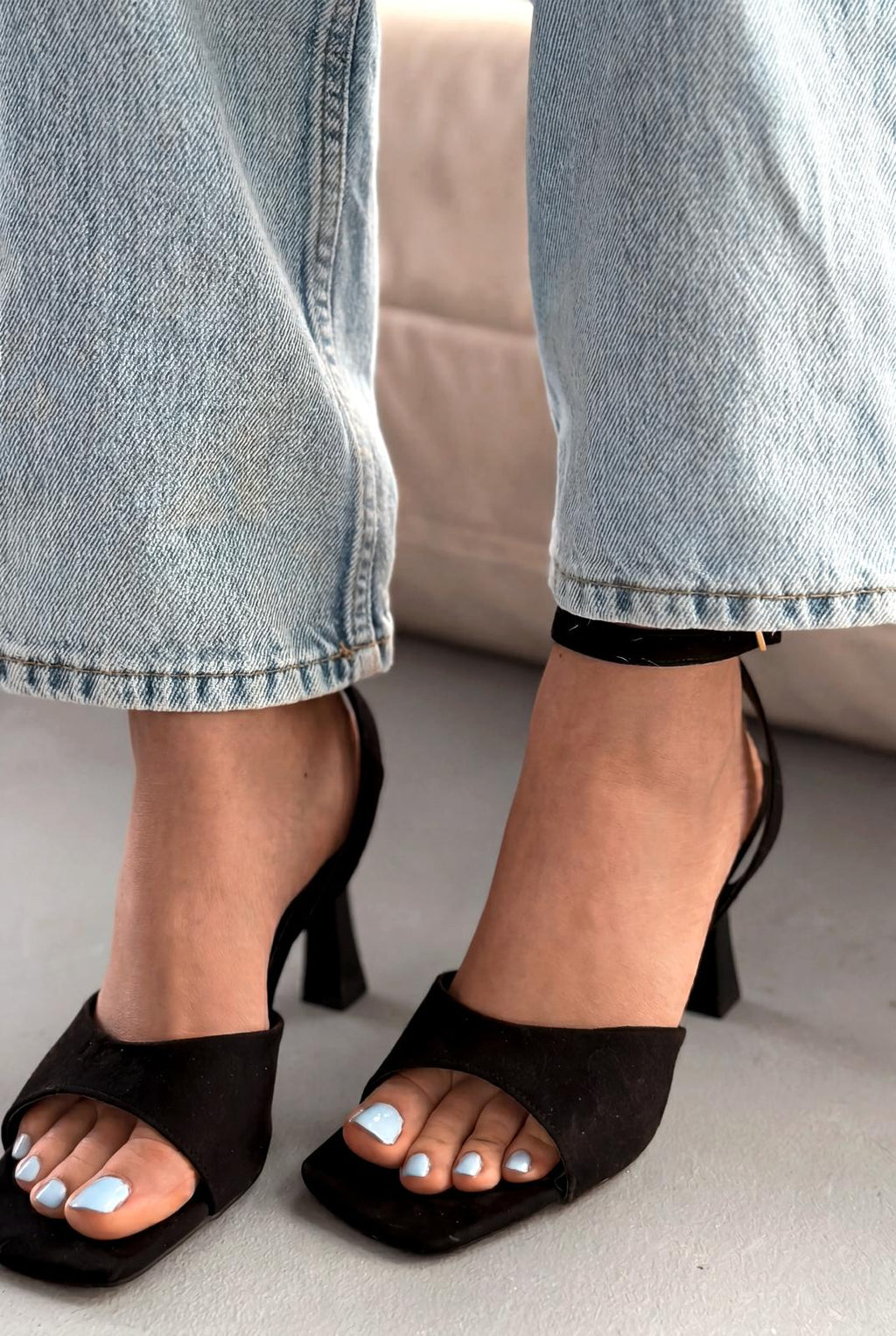 Velniel Black Suede Women's Pumps Sandals