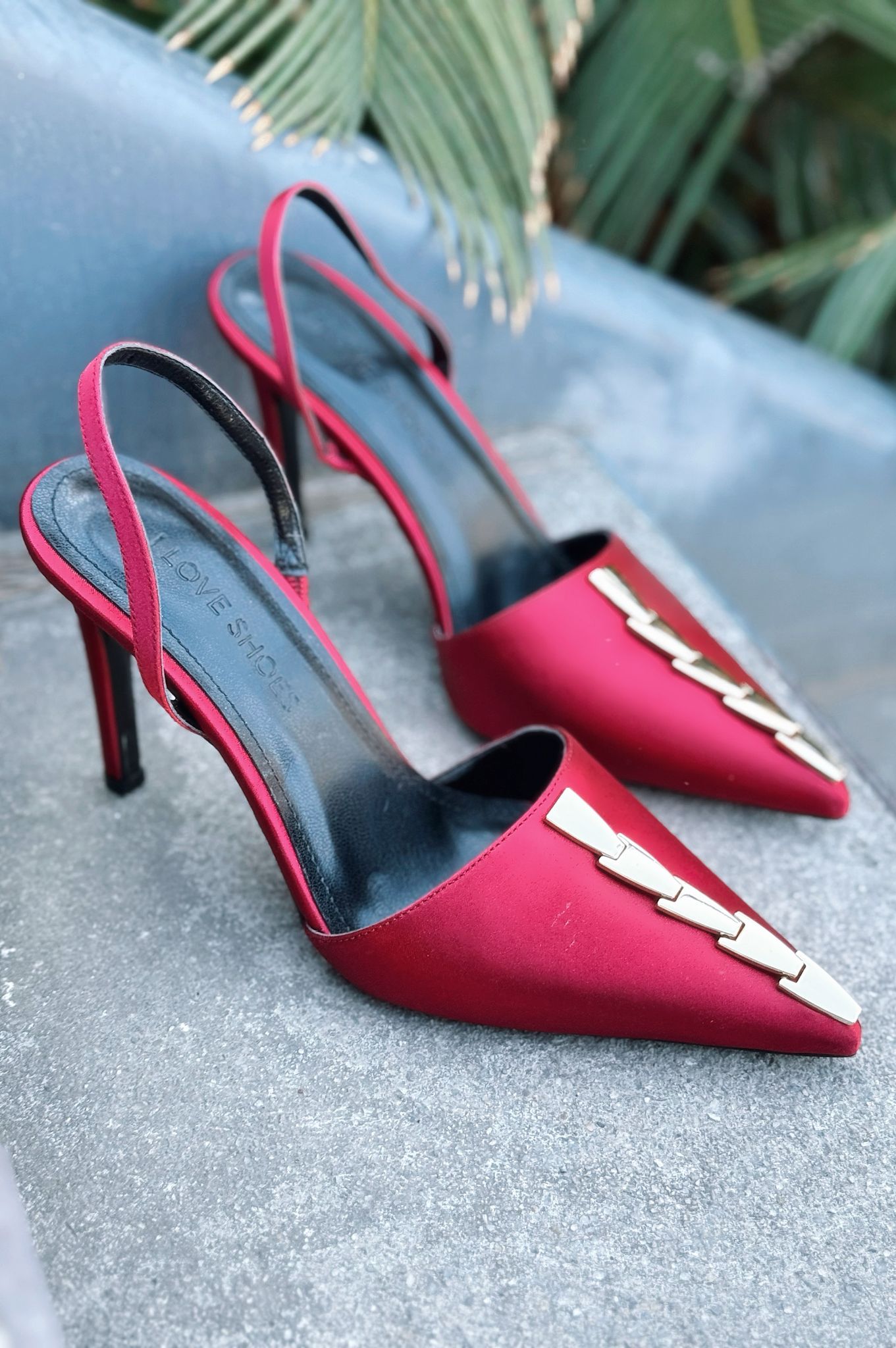 Jaylen Bordeaux Satin Women's Pumps