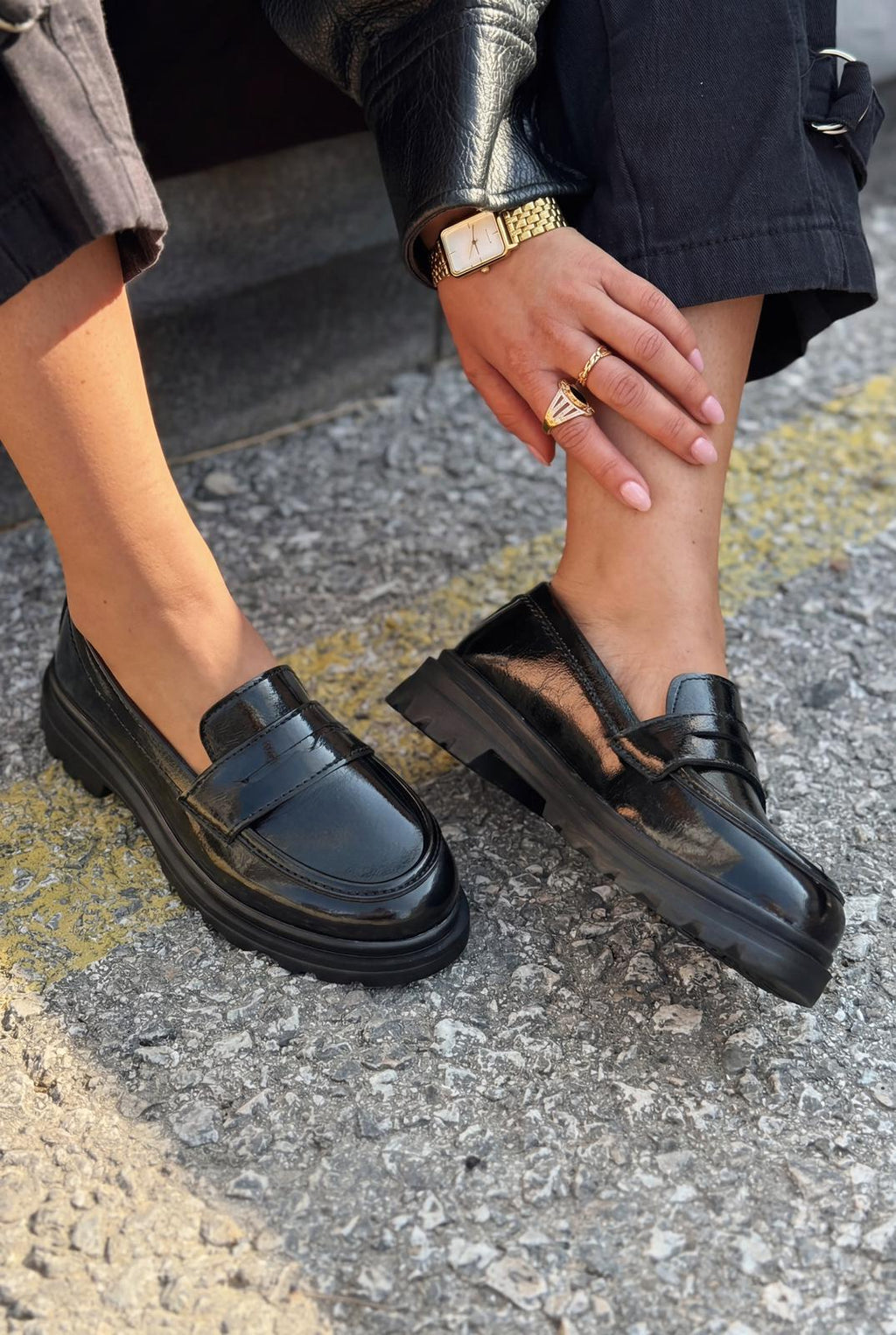Kastrel Black Crinkle Patent Faux Leather Women's Loafers