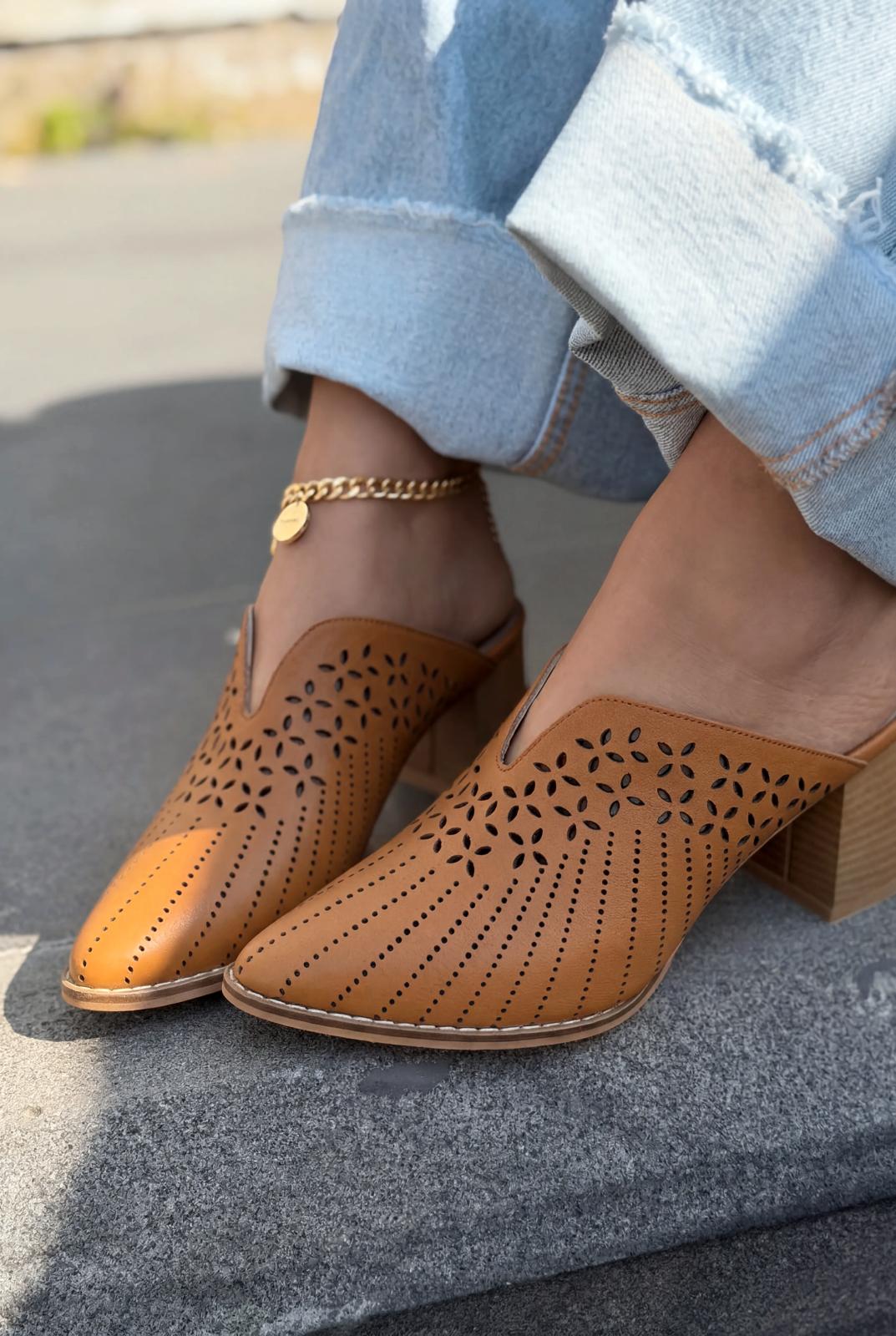 Noravina Genuine Leather Pumps Mule Tan